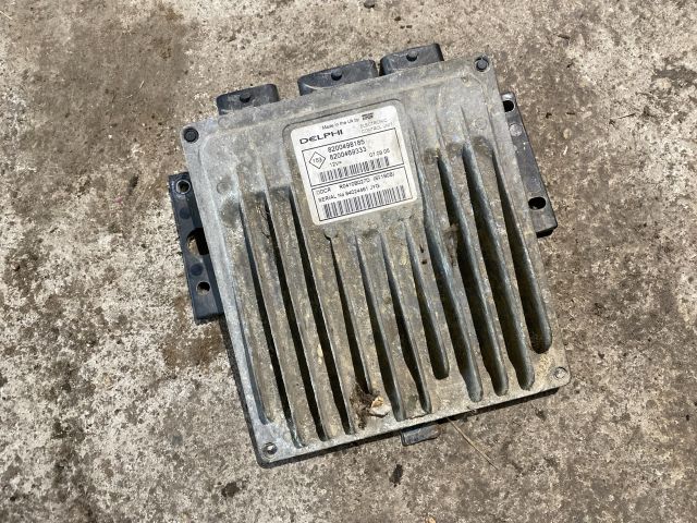 bontott RENAULT CLIO II Motorvezérlő