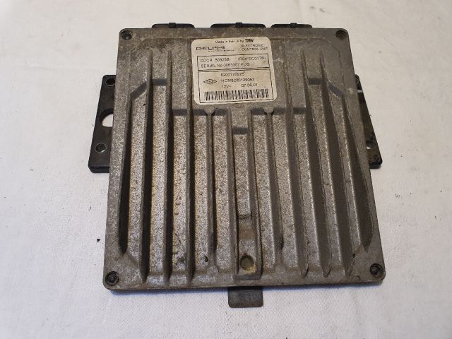 bontott RENAULT CLIO II Motorvezérlő