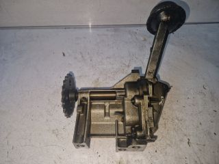 bontott RENAULT CLIO II Olajszivattyú