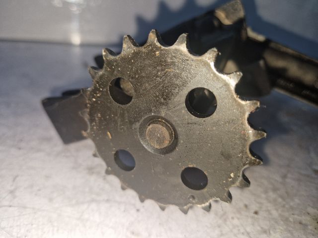 bontott RENAULT CLIO II Olajszivattyú