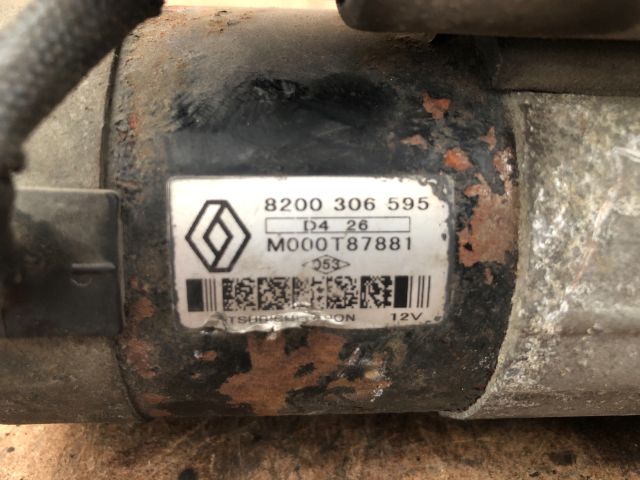 bontott RENAULT CLIO II Önindító