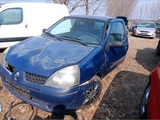 bontott RENAULT CLIO II Homlokfal (Üres lemez)