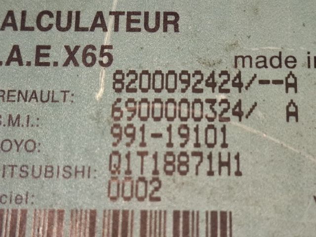 bontott RENAULT CLIO II Szervó Szivattyú Elektronika