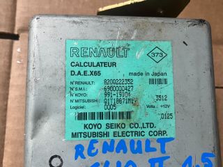 bontott RENAULT CLIO II Szervó Szivattyú Elektronika