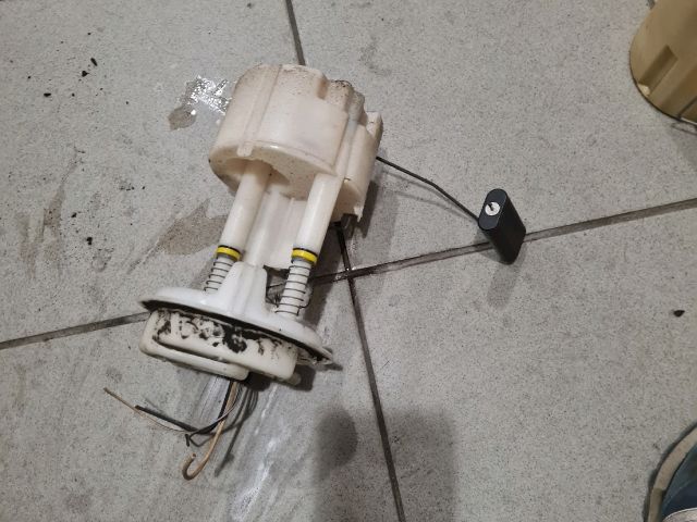 bontott RENAULT CLIO II Üzemanyagszint Jeladó