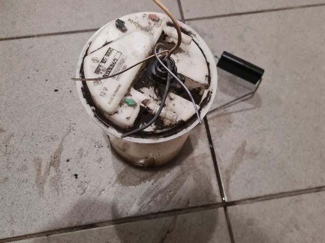 bontott RENAULT CLIO II Üzemanyagszint Jeladó