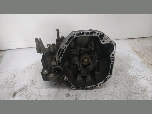 bontott RENAULT CLIO II Váltó (Mechanikus)