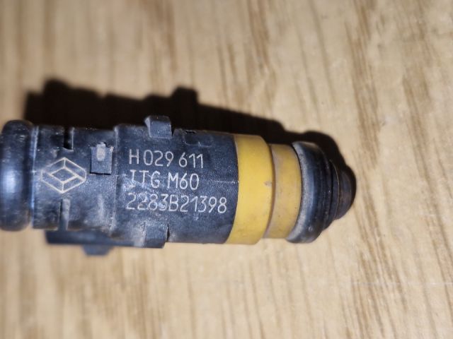 bontott RENAULT CLIO II Porlasztó (1 db)