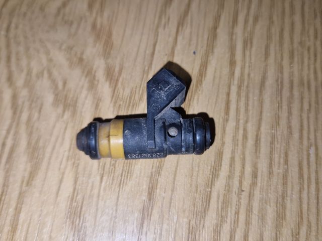 bontott RENAULT CLIO II Porlasztó (1 db)