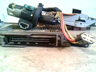 bontott RENAULT CLIO II Motorvezérlő