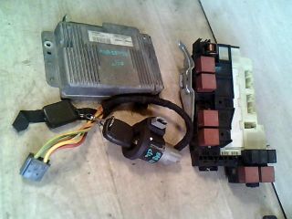 bontott RENAULT CLIO II Motorvezérlő