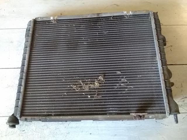 bontott RENAULT CLIO II Vízhűtő Radiátor (Nem klímás)