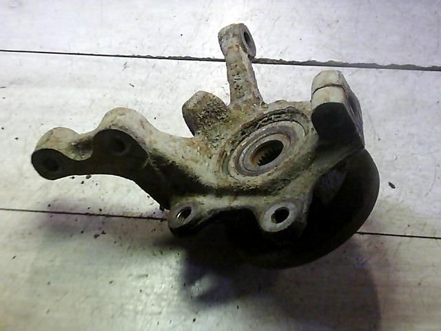 bontott RENAULT CLIO II Jobb első Csonkállvány Kerékaggyal