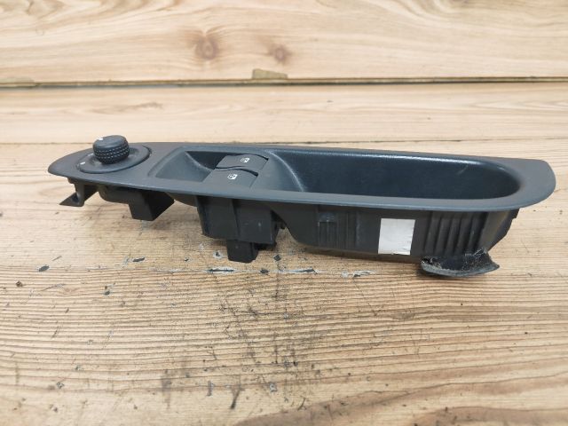 bontott RENAULT CLIO II Ablakemelő és Tükör Kapcsoló