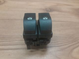 bontott RENAULT CLIO II Ablakemelő Kapcsoló Négyes / Kettes