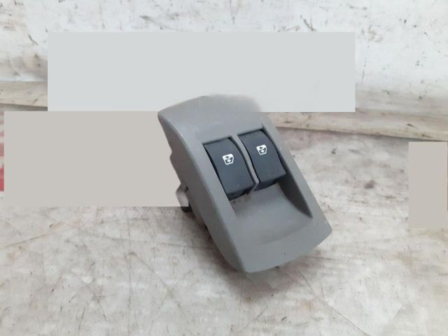 bontott RENAULT CLIO II Ablakemelő Kapcsoló Négyes / Kettes