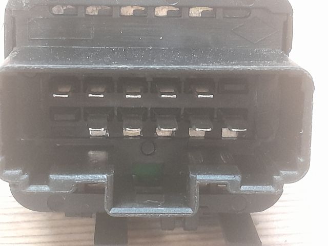 bontott RENAULT CLIO II Ablakemelő Kapcsoló Négyes / Kettes