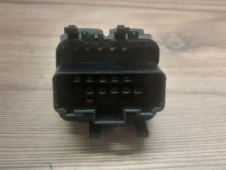 bontott RENAULT CLIO II Ablakemelő Kapcsoló Négyes / Kettes