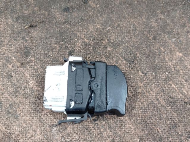 bontott RENAULT CLIO II Ablakemelő Kapcsoló (Pozíciófüggetlen)