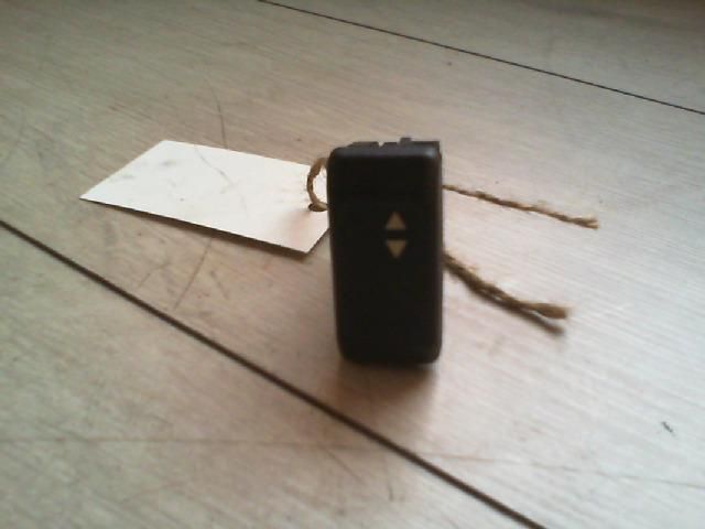 bontott RENAULT CLIO II Ablakemelő Kapcsoló (Pozíciófüggetlen)