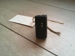 bontott RENAULT CLIO II Ablakemelő Kapcsoló (Pozíciófüggetlen)