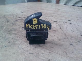 bontott RENAULT CLIO II Ablakemelő Kapcsoló (Pozíciófüggetlen)