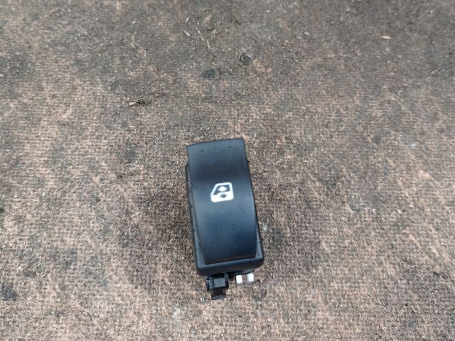 bontott RENAULT CLIO II Ablakemelő Kapcsoló (Pozíciófüggetlen)