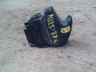 bontott RENAULT CLIO II Ablakemelő Kapcsoló (Pozíciófüggetlen)