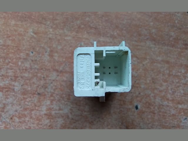 bontott RENAULT CLIO II Ablakfűtés Kapcsoló