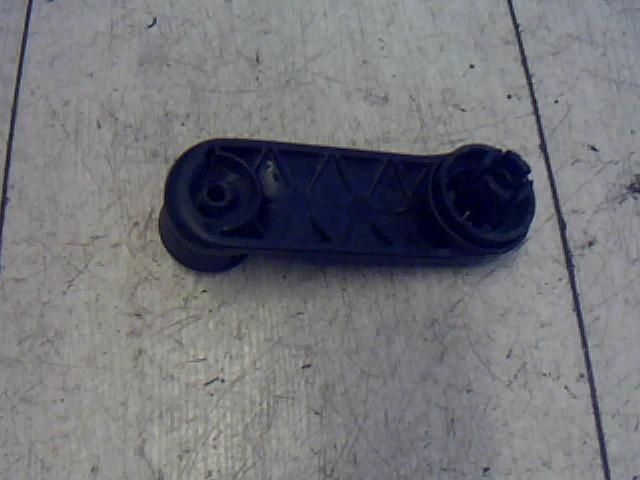 bontott RENAULT CLIO II Ablaktekerő Kar (Pozíciófüggetlen)