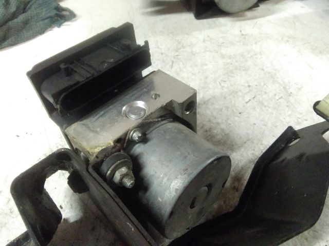 bontott RENAULT CLIO II ABS Kocka