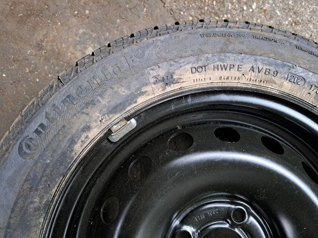 bontott RENAULT CLIO II Acélfelni Gumival (1 db)