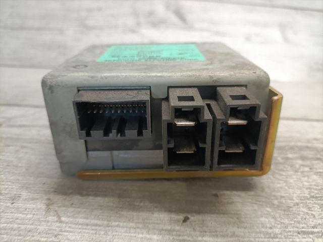 bontott RENAULT CLIO II Aktív Kormány Elektronika