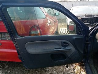 bontott RENAULT CLIO II Bal C Oszlop Burkolat