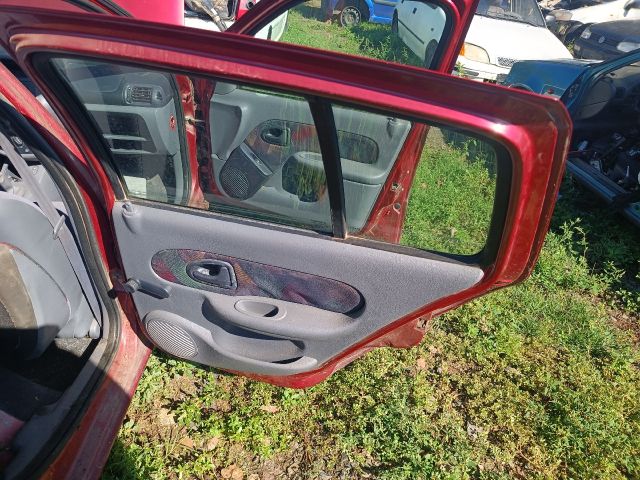 bontott RENAULT CLIO II Bal C Oszlop Burkolat