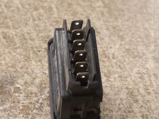 bontott RENAULT CLIO II Bal első Ablakemelő Kapcsoló