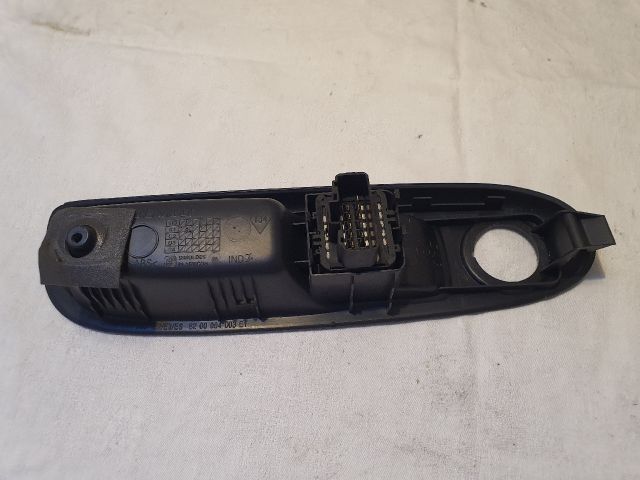 bontott RENAULT CLIO II Bal első Ablakemelő Kapcsoló