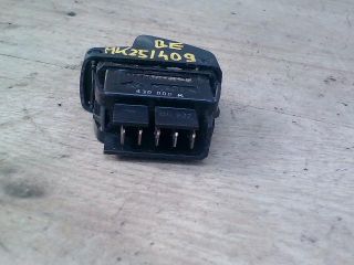 bontott RENAULT CLIO II Bal első Ablakemelő Kapcsoló