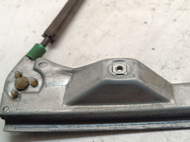 bontott RENAULT CLIO II Bal első Ablakemelő Szerkezet (Elektromos)