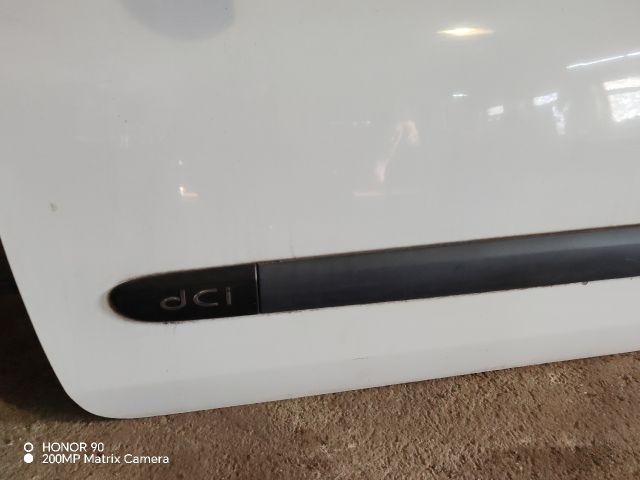 bontott RENAULT CLIO II Bal első Ajtó (Részeivel)