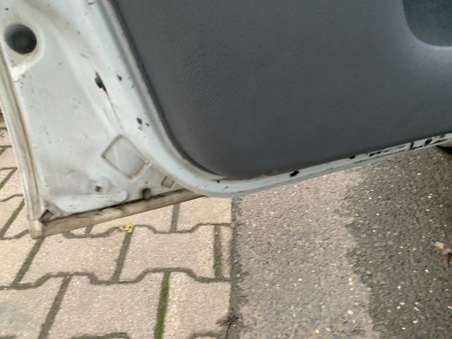 bontott RENAULT CLIO II Bal első Ajtó (Részeivel)