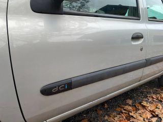 bontott RENAULT CLIO II Bal első Ajtó (Üres lemez)