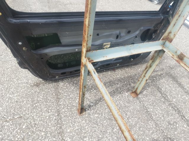 bontott RENAULT CLIO II Bal első Ajtó (Üres lemez)