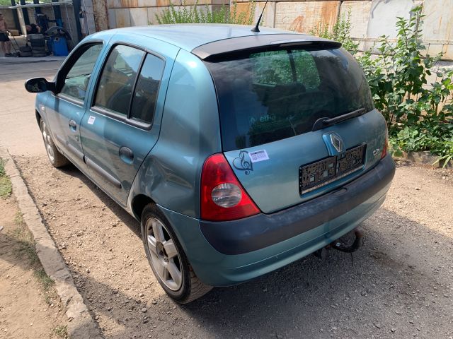 bontott RENAULT CLIO II Bal első Ajtó (Üres lemez)