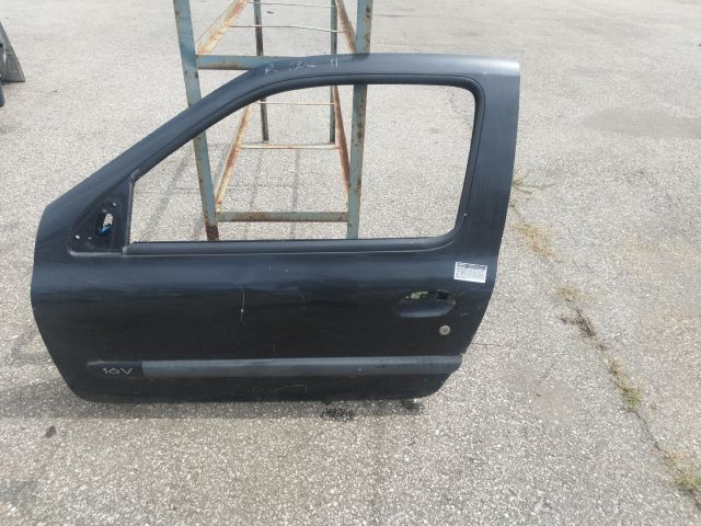 bontott RENAULT CLIO II Bal első Ajtó (Üres lemez)