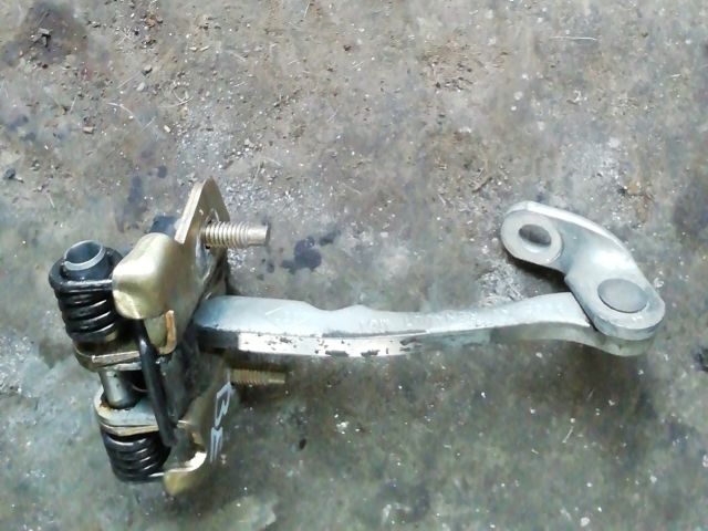 bontott RENAULT CLIO II Bal első Ajtóhatároló