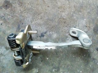 bontott RENAULT CLIO II Bal első Ajtóhatároló