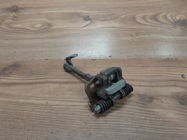 bontott RENAULT CLIO II Bal első Ajtóhatároló