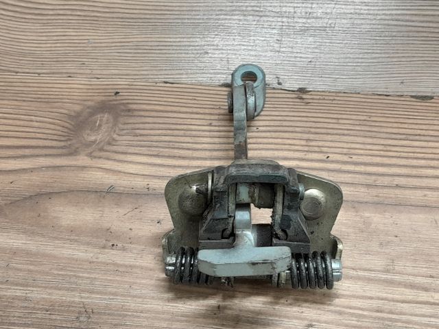 bontott RENAULT CLIO II Bal első Ajtóhatároló