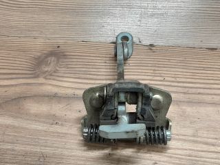 bontott RENAULT CLIO II Bal első Ajtóhatároló